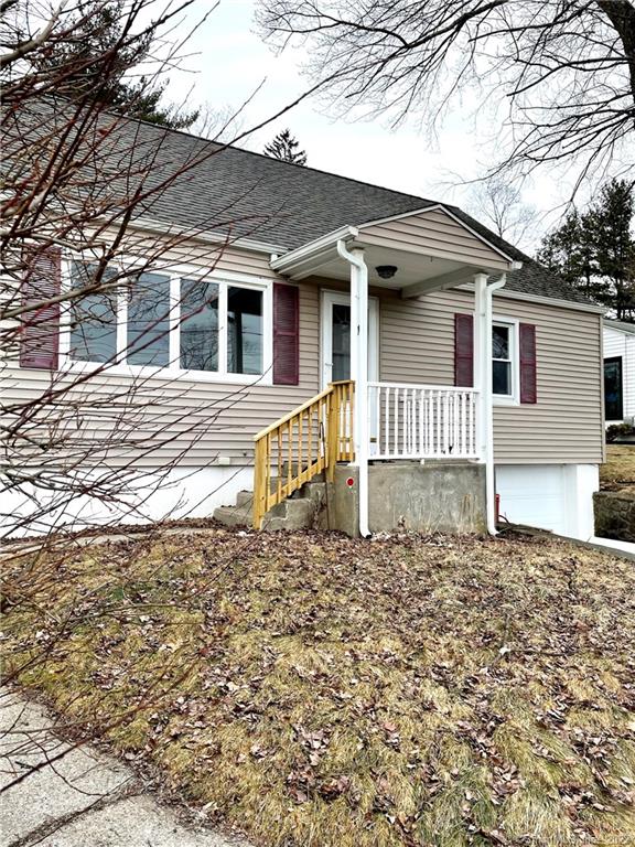 11 Deepwood Drive Waterbury CT 06708