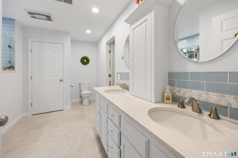 106 Stonecroft Lane Coventry CT 06238