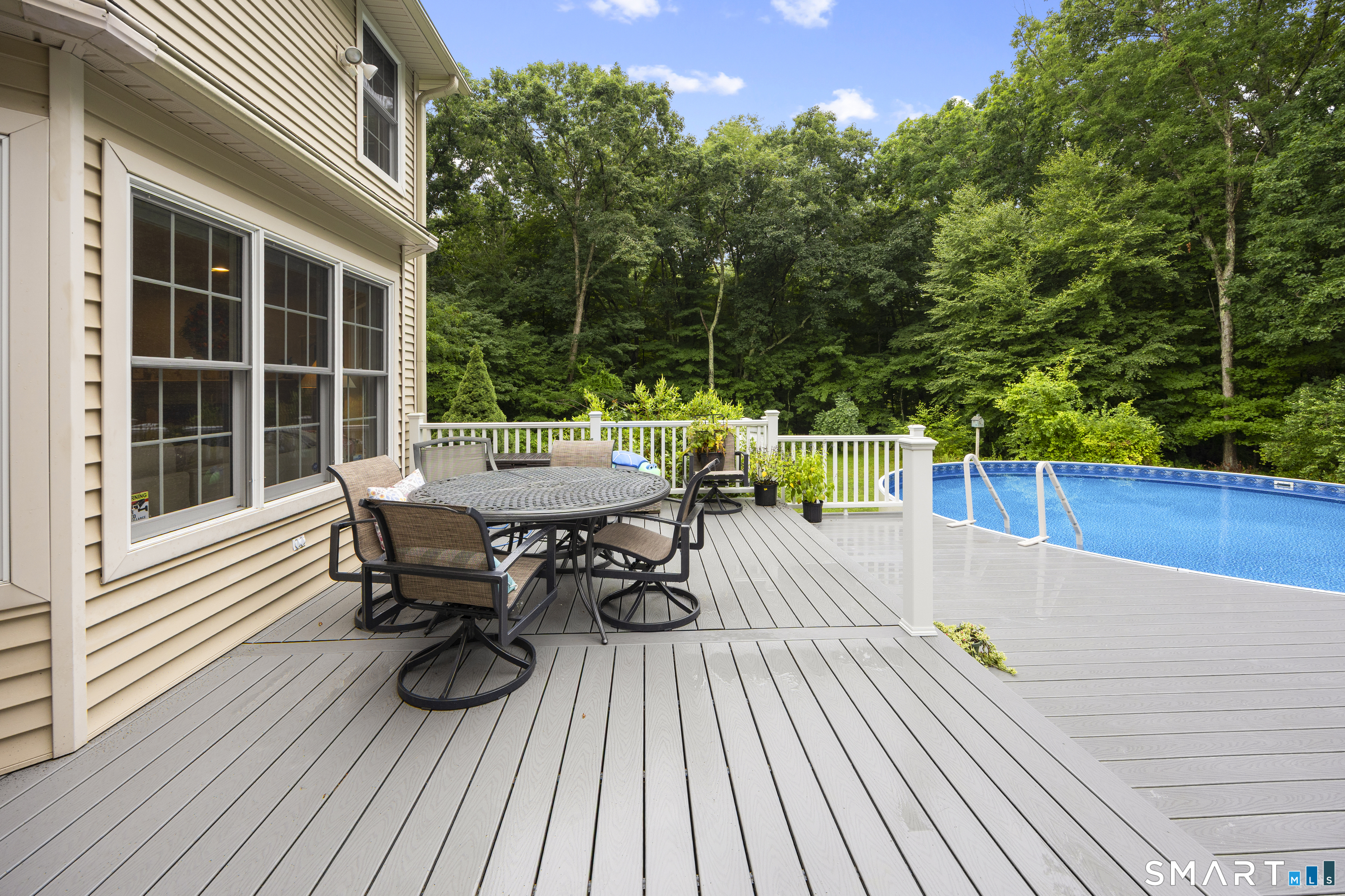 106 Stonecroft Lane Coventry CT 06238