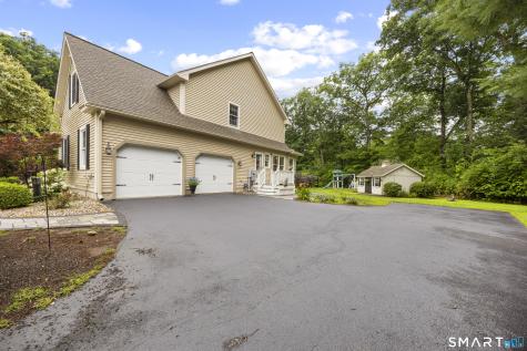 106 Stonecroft Lane Coventry CT 06238