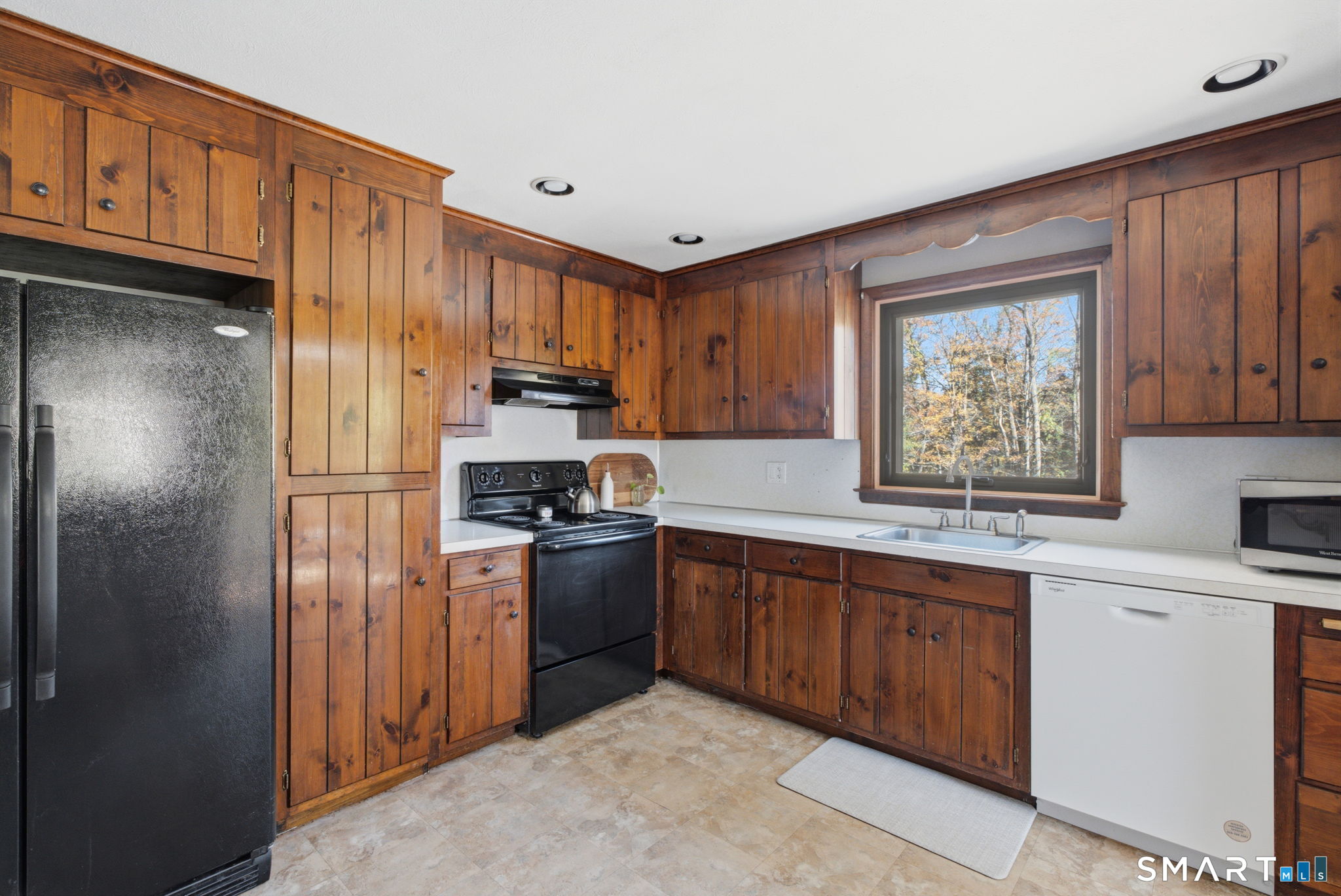 44 Haddam Neck Road East Hampton CT 06424