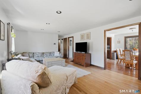 44 Haddam Neck Road East Hampton CT 06424