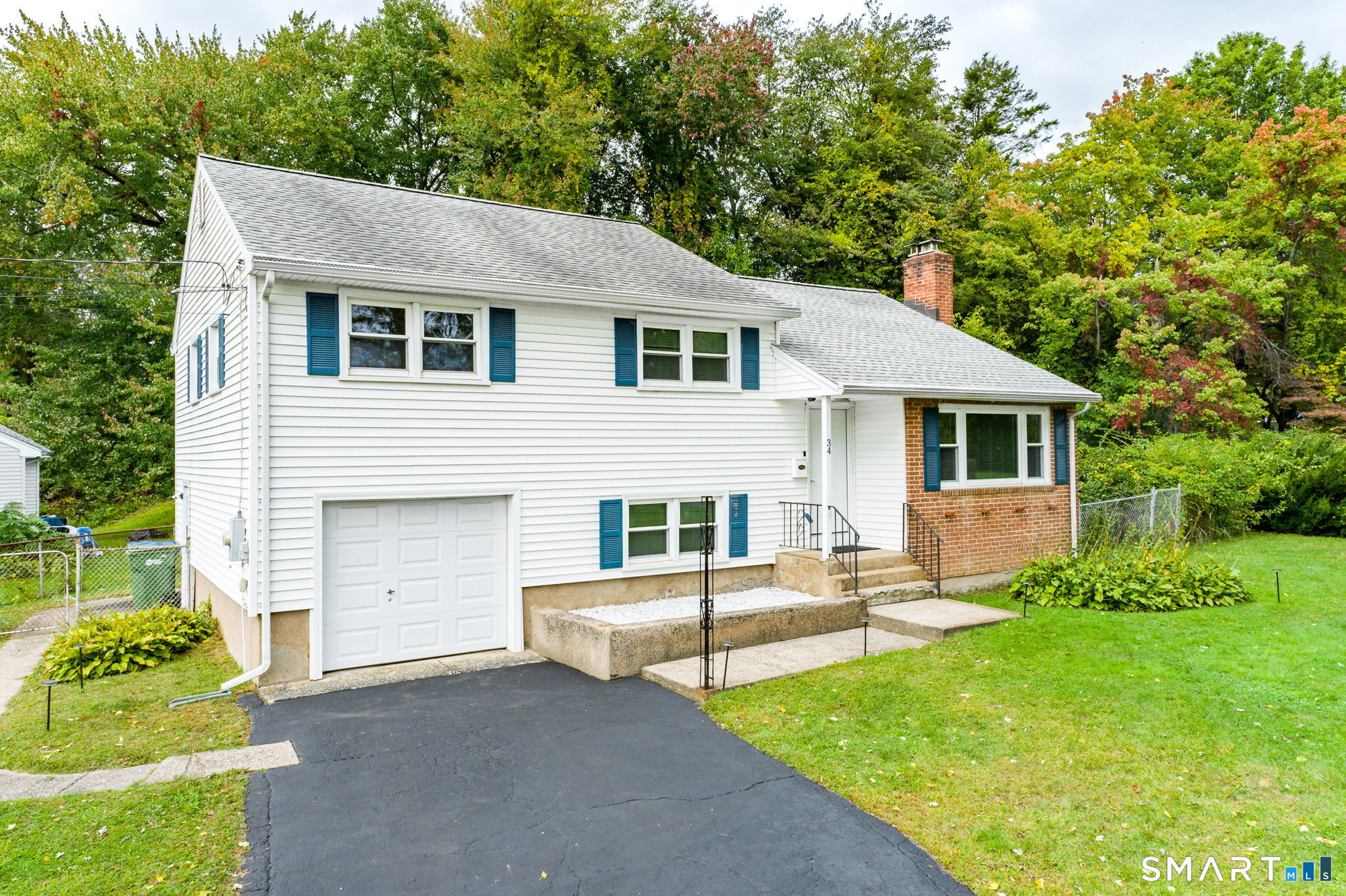 34 Grande Avenue Windsor CT 06095
