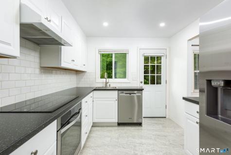 34 Grande Avenue Windsor CT 06095
