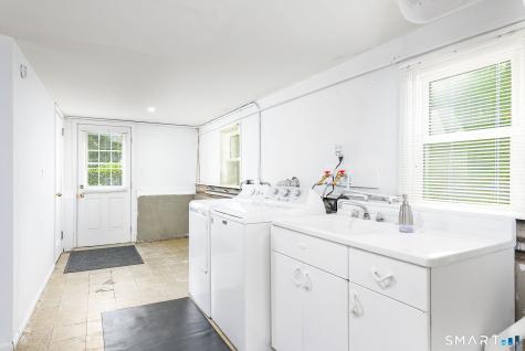 34 Grande Avenue Windsor CT 06095