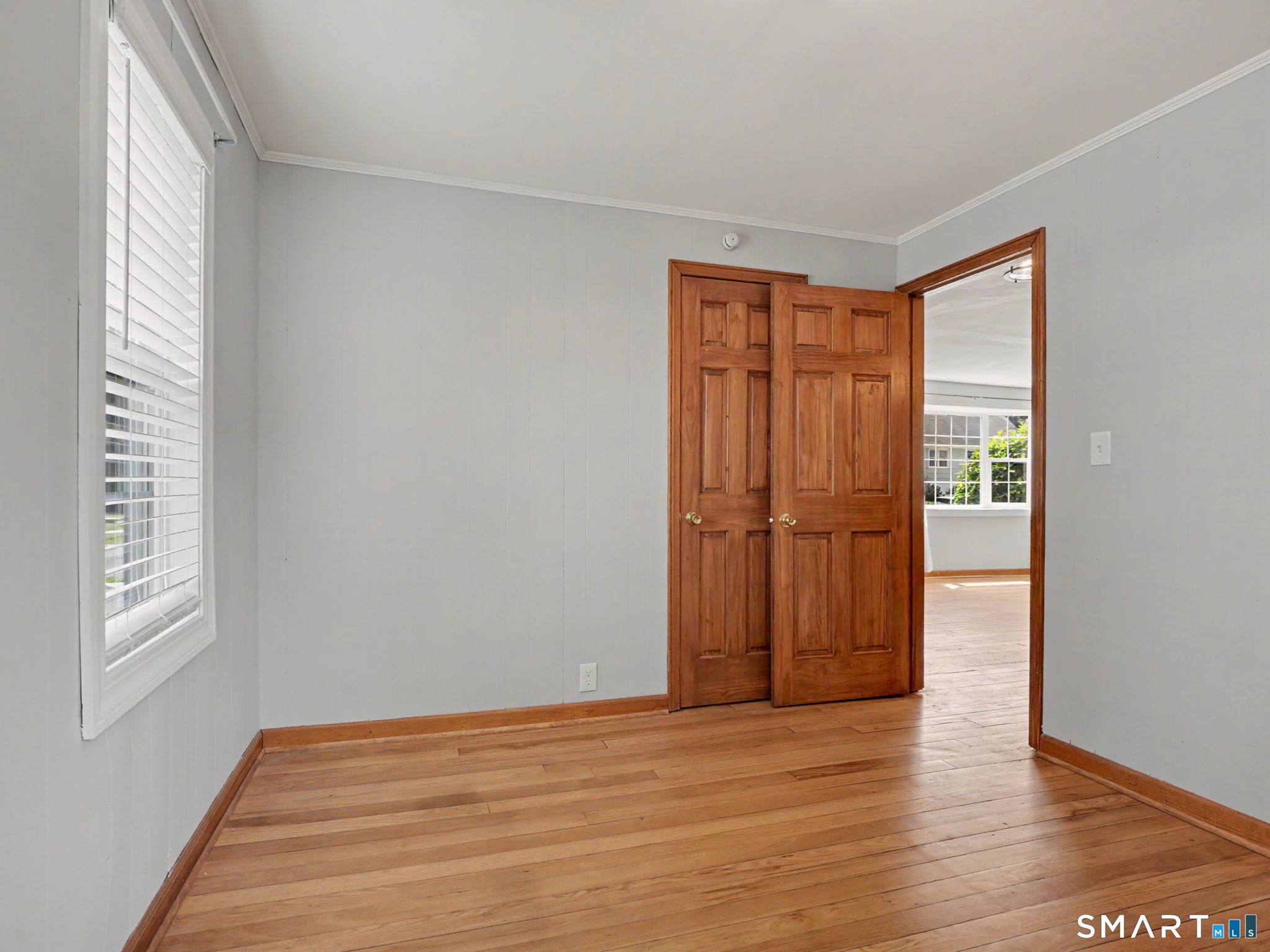 294 Burnsford Avenue Bridgeport CT 06606