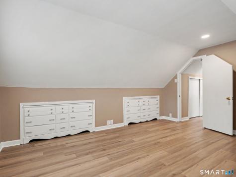 294 Burnsford Avenue Bridgeport CT 06606