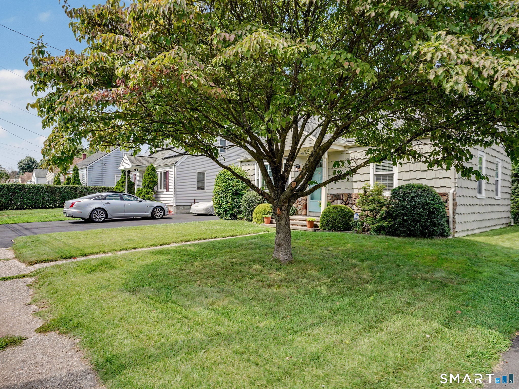 294 Burnsford Avenue Bridgeport CT 06606