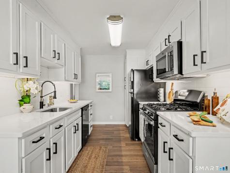 294 Burnsford Avenue Bridgeport CT 06606