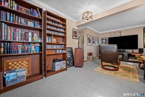 16 Sherwood Road Ridgefield CT 06877
