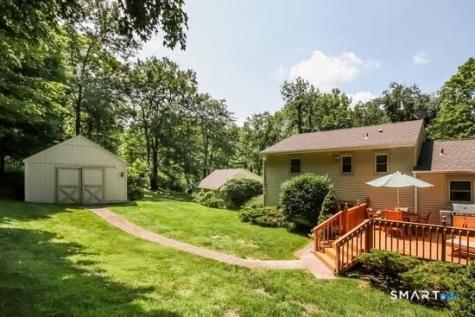 16 Sherwood Road Ridgefield CT 06877
