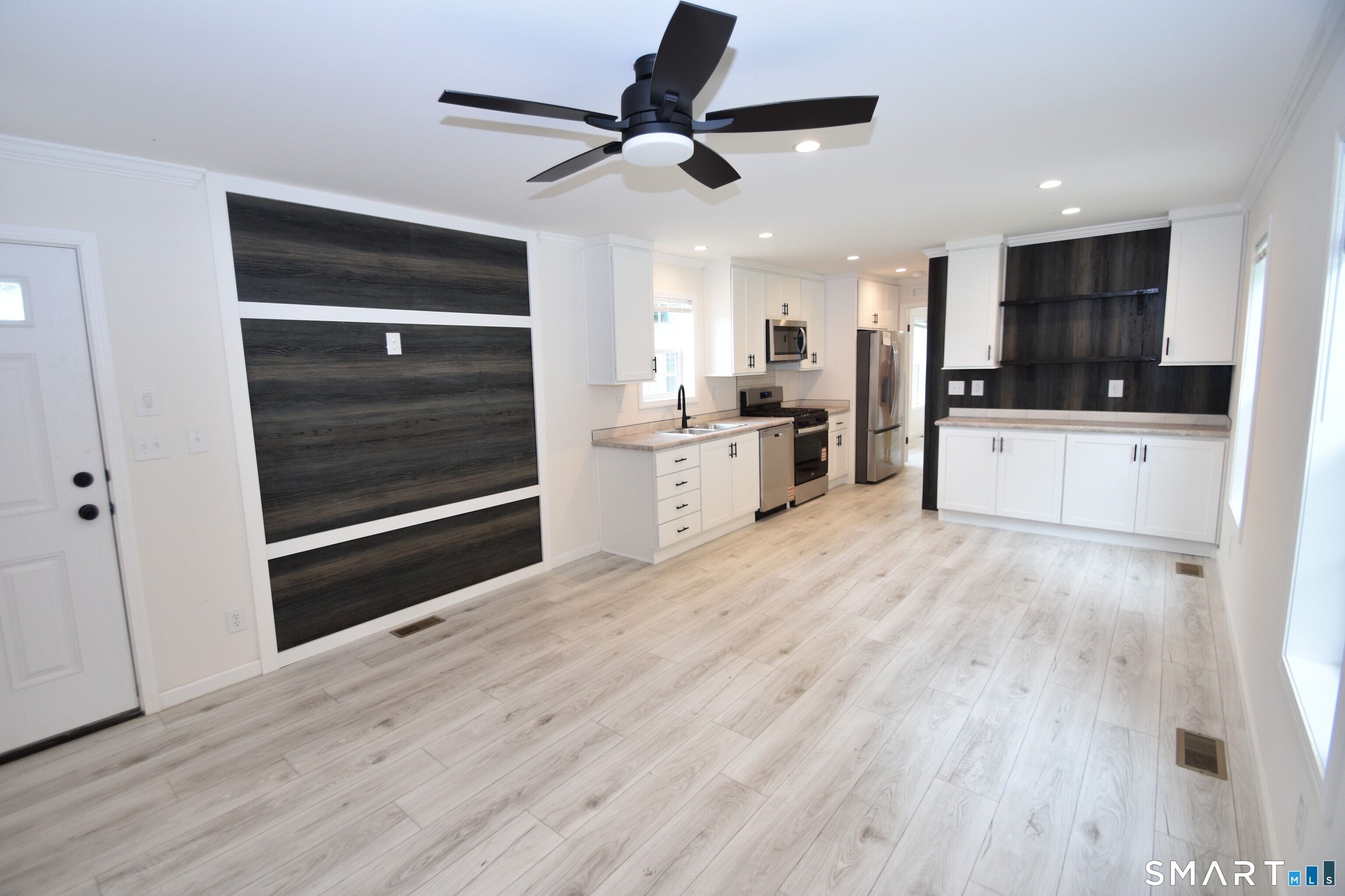 166 Boston Turnpike Bolton CT 06043
