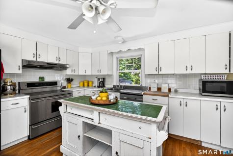 106 Turnpike Road Somers CT 06071