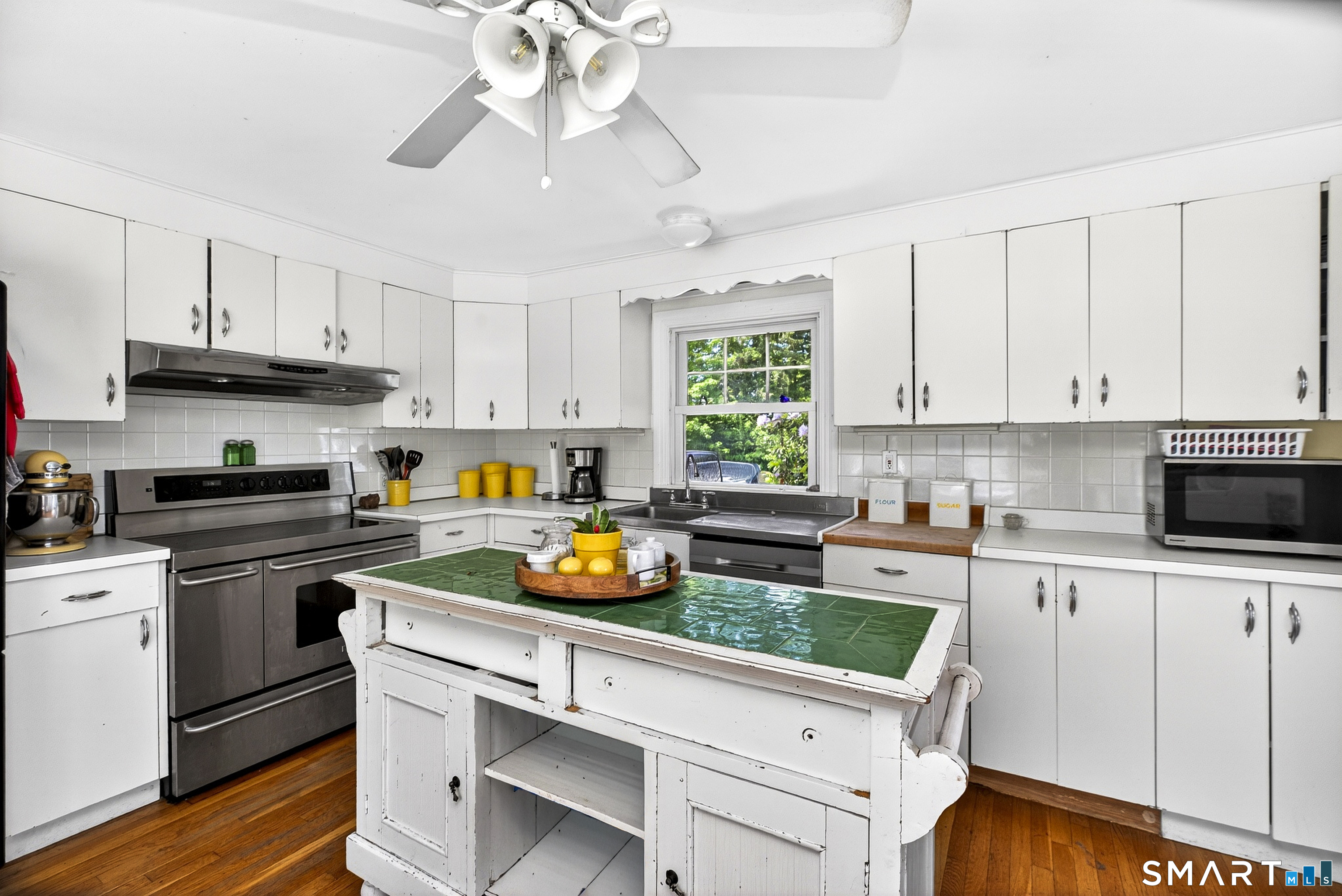 106 Turnpike Road Somers CT 06071
