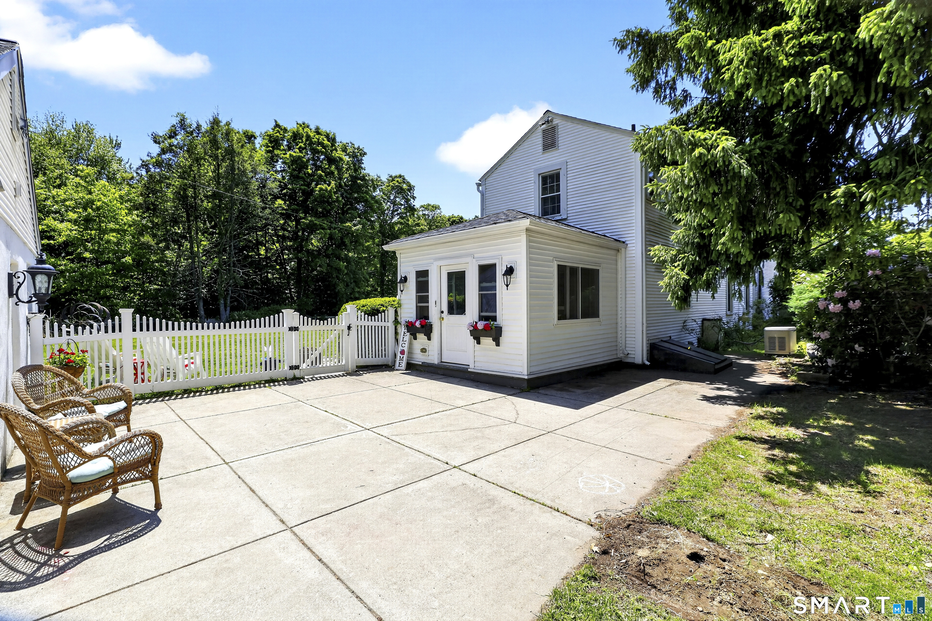 106 Turnpike Road Somers CT 06071