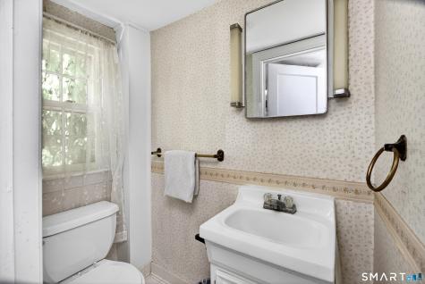 106 Turnpike Road Somers CT 06071