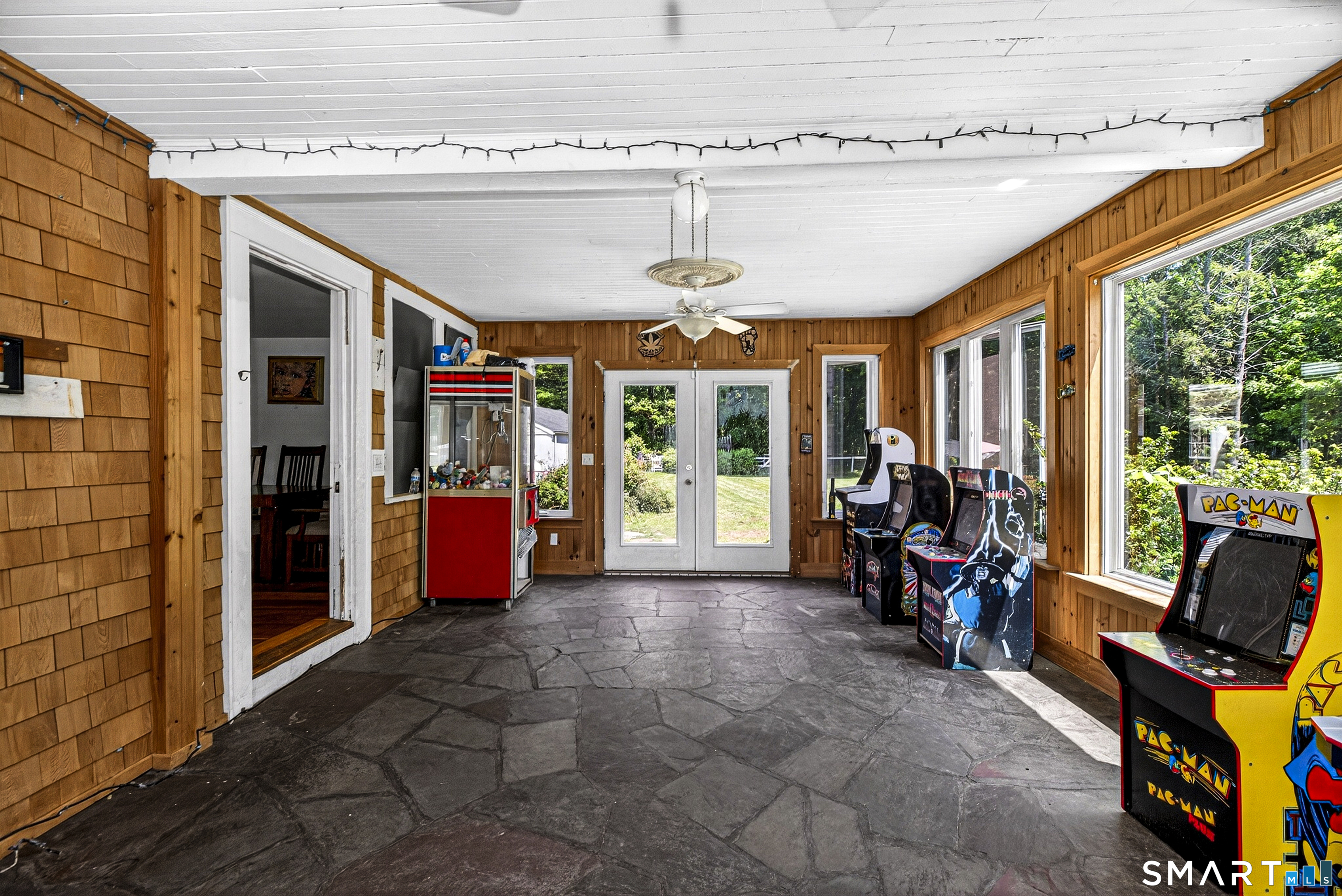 106 Turnpike Road Somers CT 06071