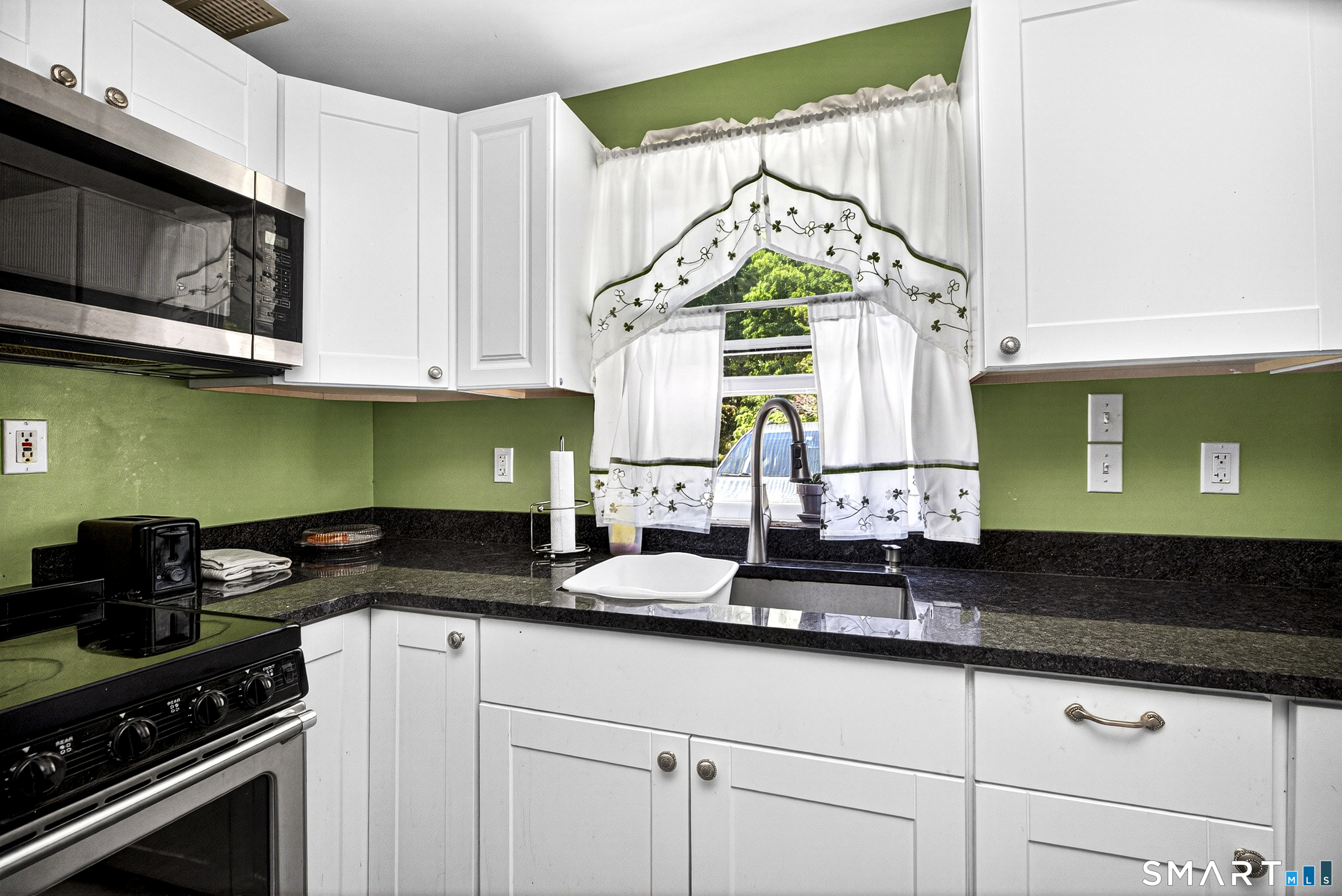 106 Turnpike Road Somers CT 06071