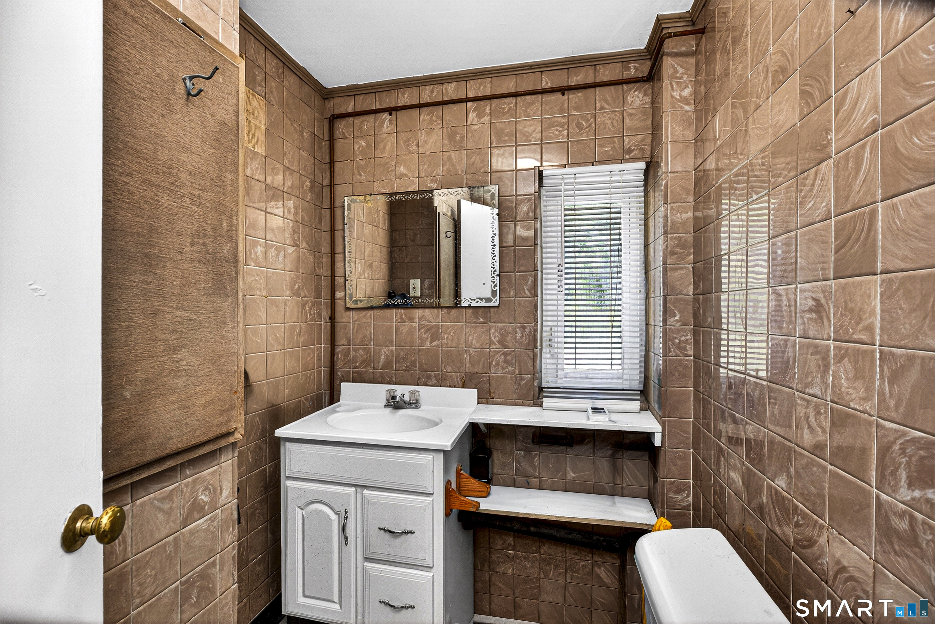 106 Turnpike Road Somers CT 06071