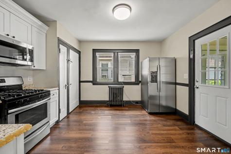 33 Maple Street West Haven CT 06516