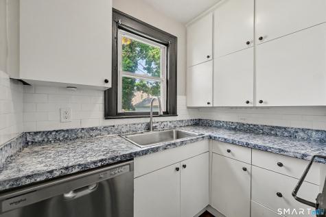 33 Maple Street West Haven CT 06516