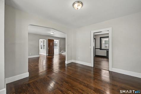 33 Maple Street West Haven CT 06516