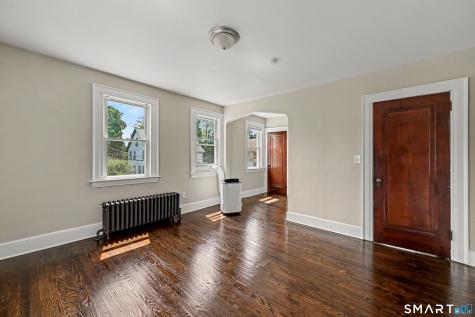 33 Maple Street West Haven CT 06516