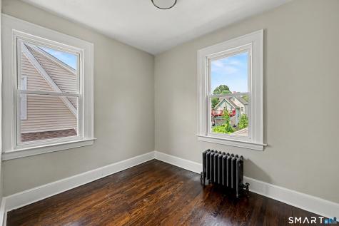 33 Maple Street West Haven CT 06516