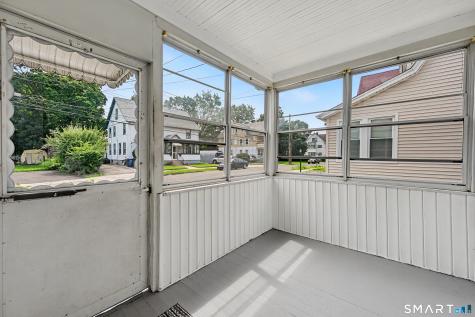 33 Maple Street West Haven CT 06516
