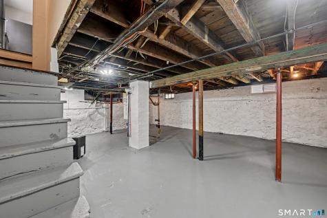 33 Maple Street West Haven CT 06516