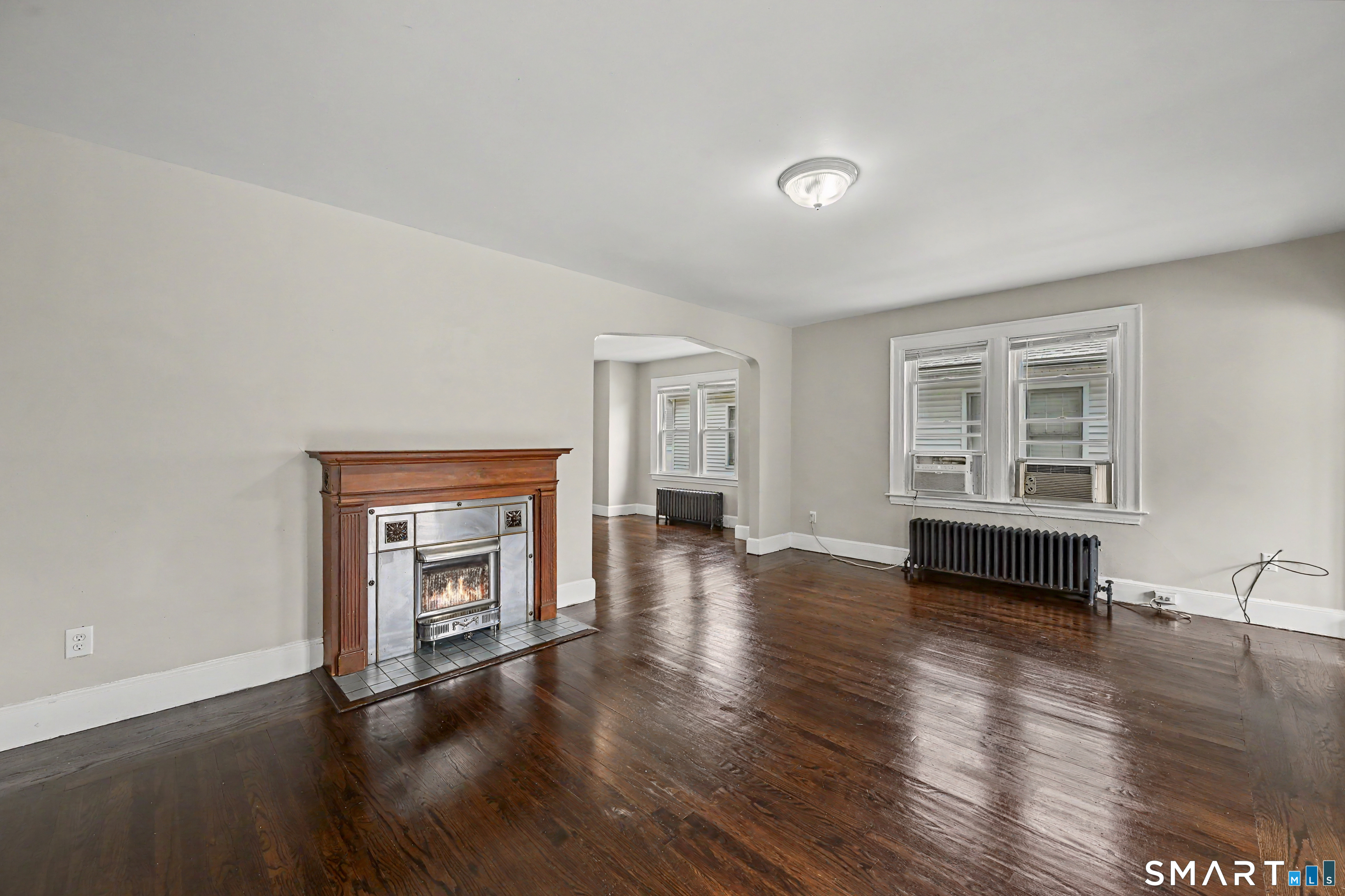 33 Maple Street West Haven CT 06516