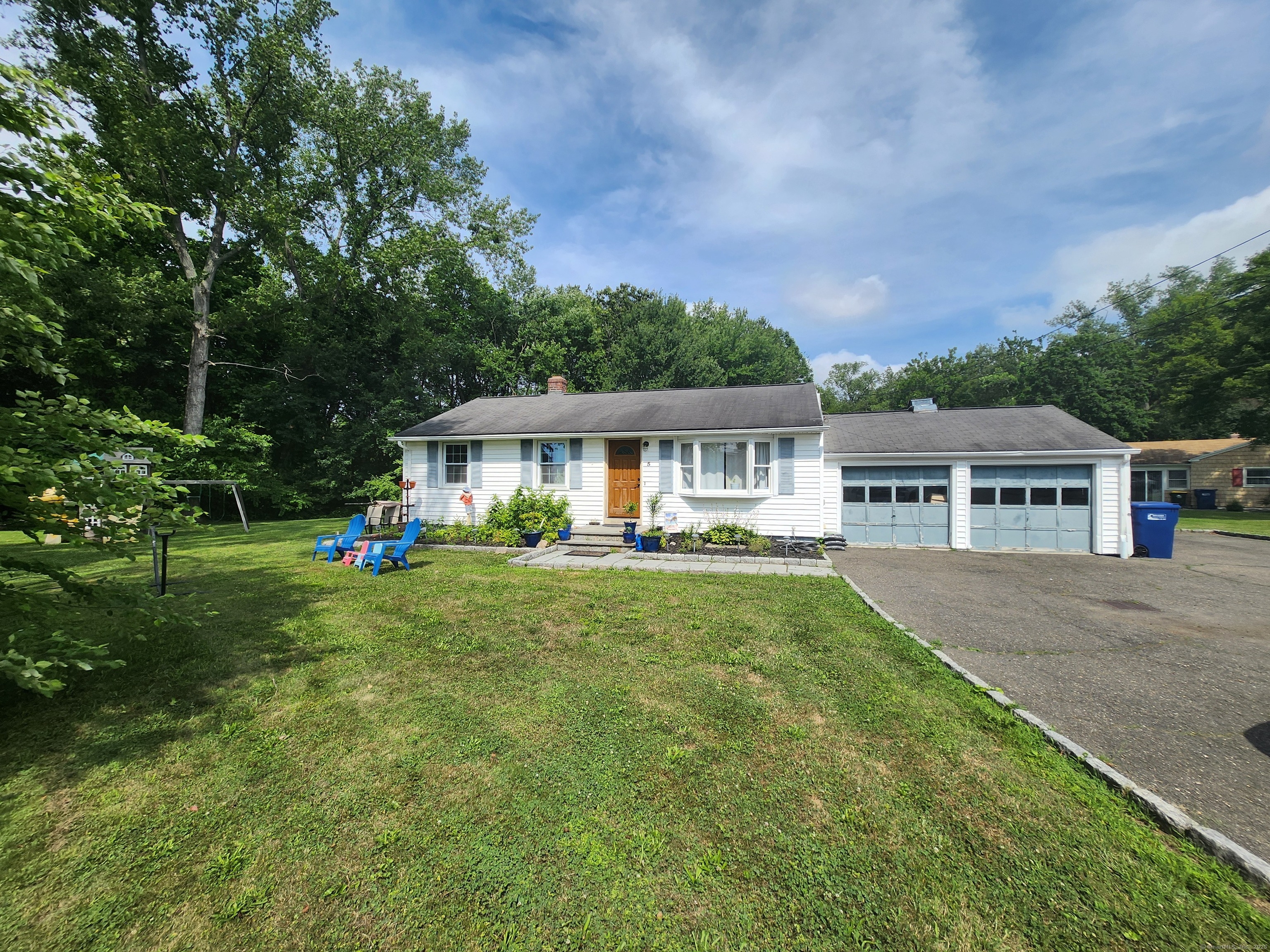 5 Cascio Road Ansonia CT 06401