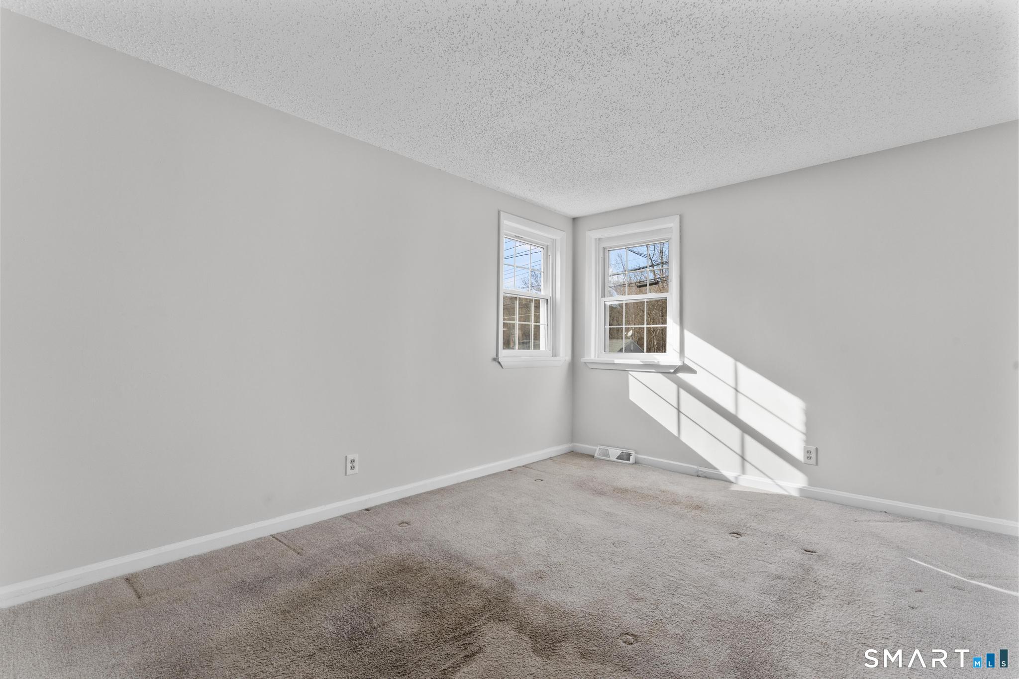 122 Newton Street Norwich CT 06360
