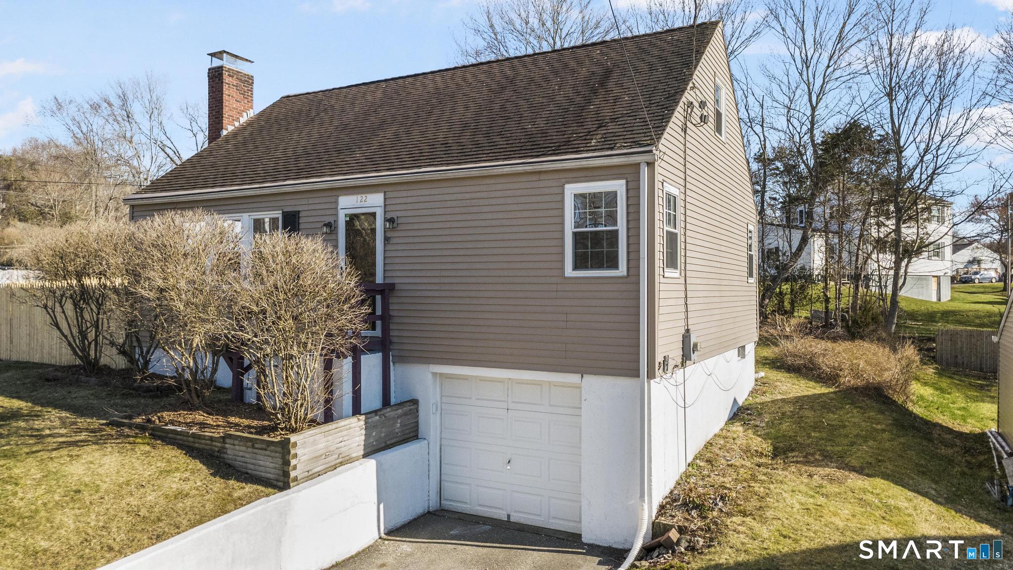 122 Newton Street Norwich CT 06360