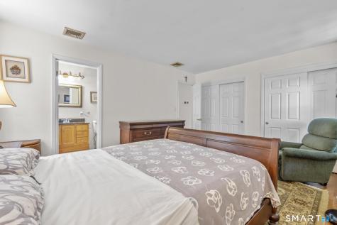 42 Akbar Road Stamford CT 06902