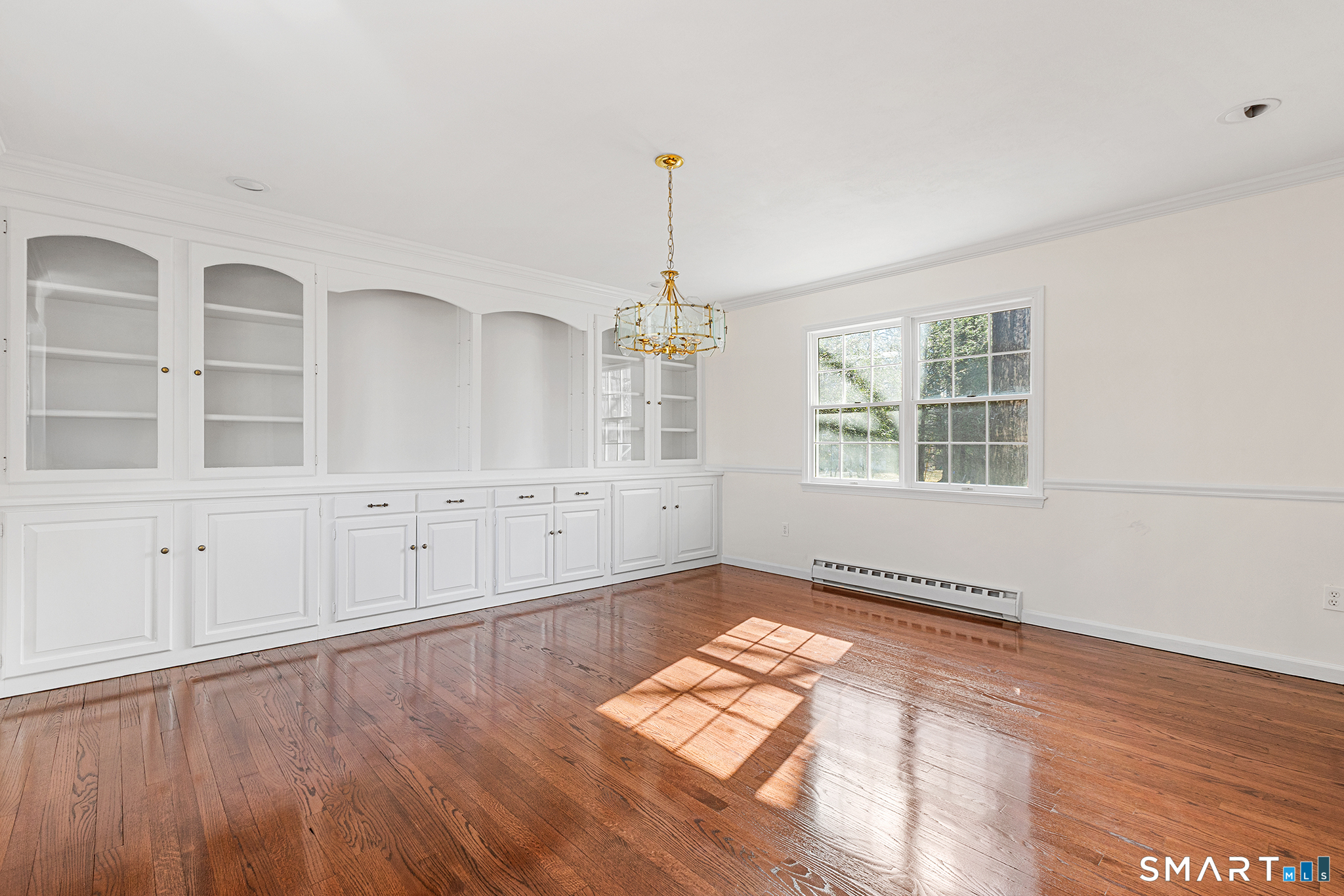 8 Woodlawn Drive Bethel CT 06801
