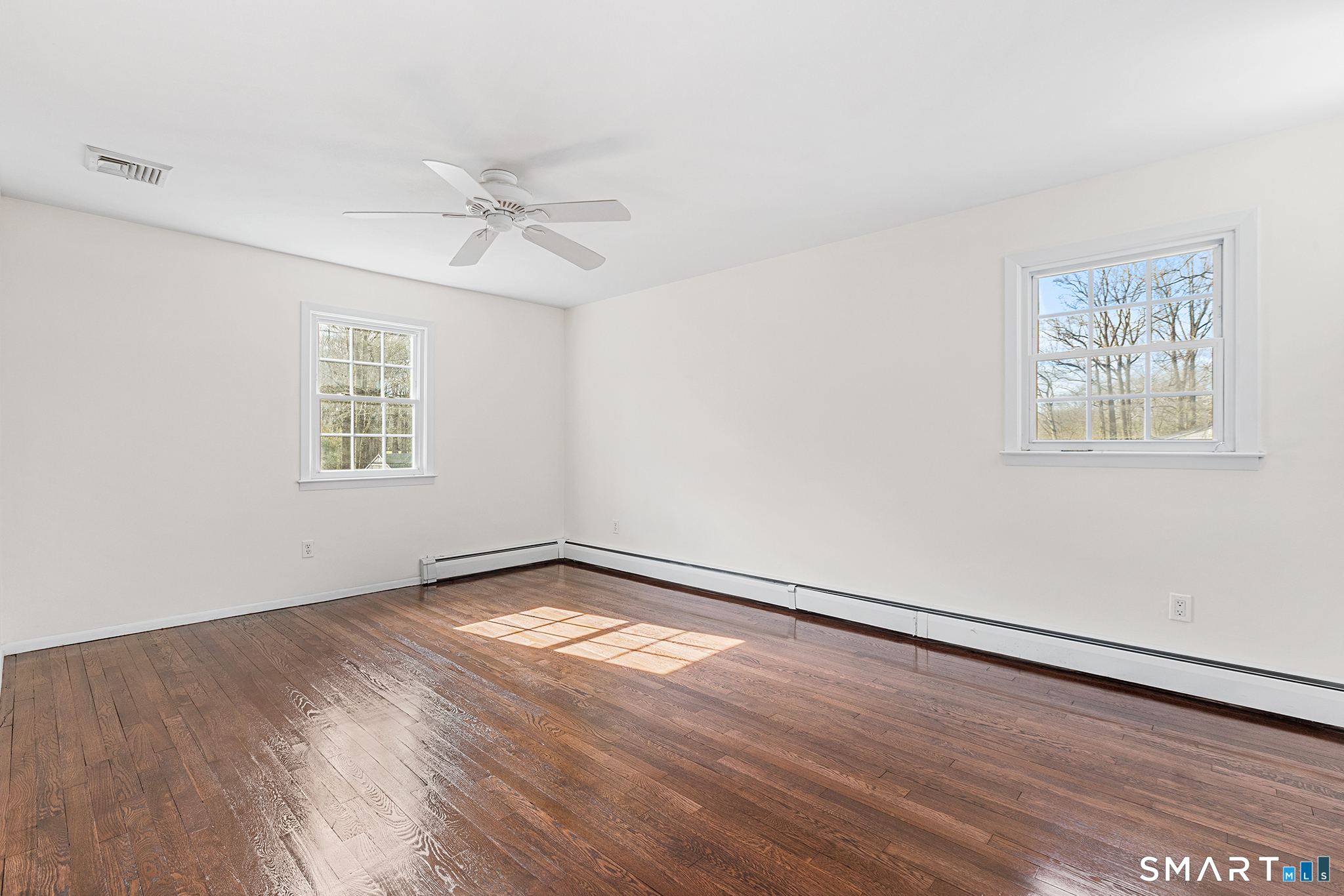 8 Woodlawn Drive Bethel CT 06801