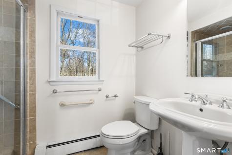 8 Woodlawn Drive Bethel CT 06801