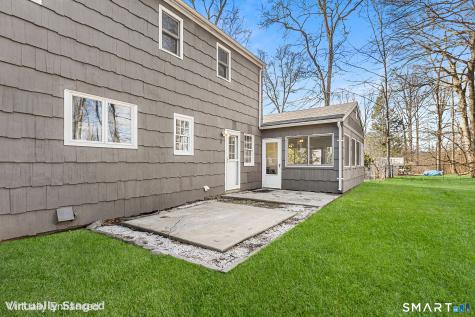 8 Woodlawn Drive Bethel CT 06801