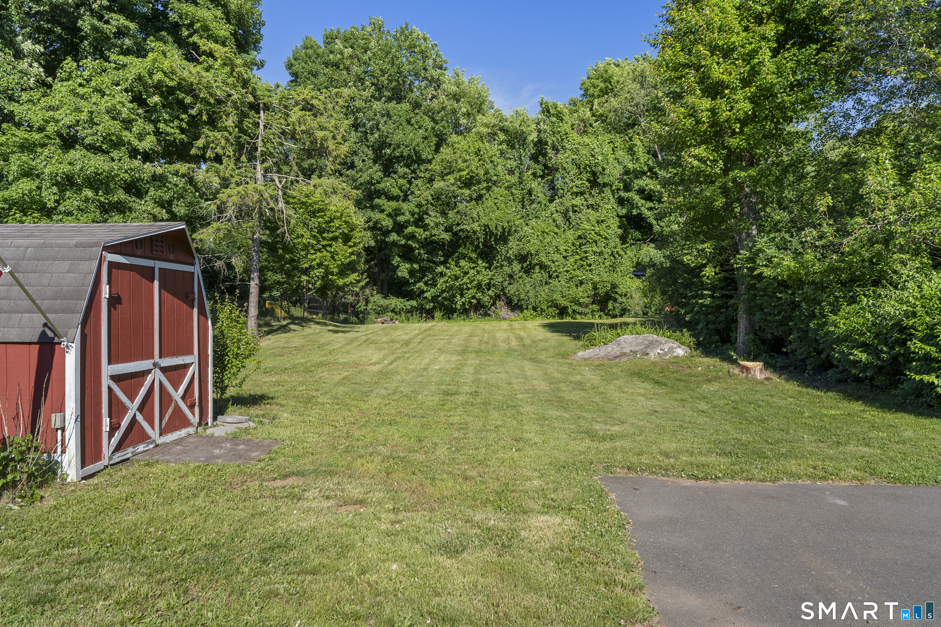 49 Briar Lane Southington CT 06489