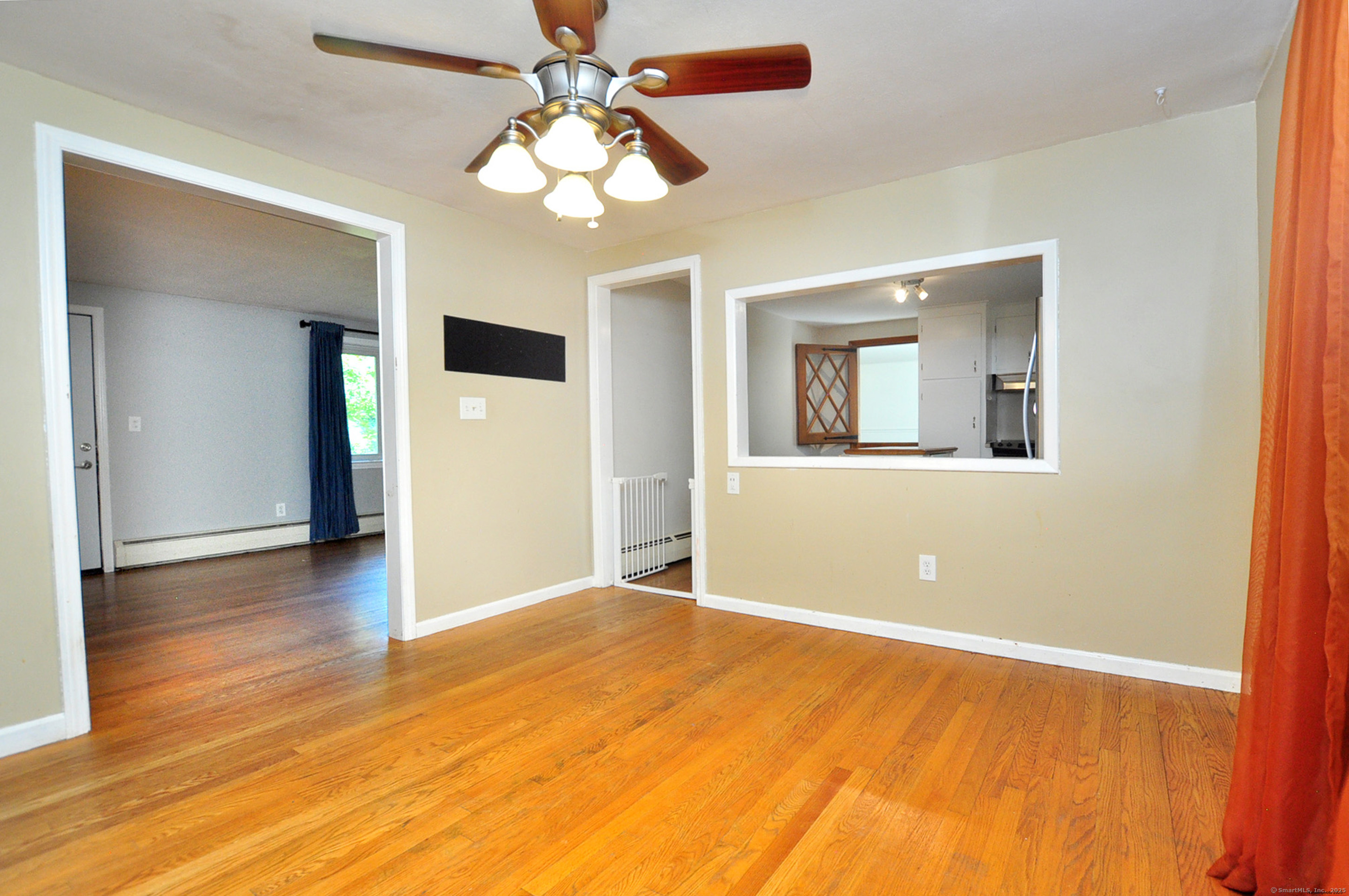 10 Foothills Way Bloomfield CT 06002