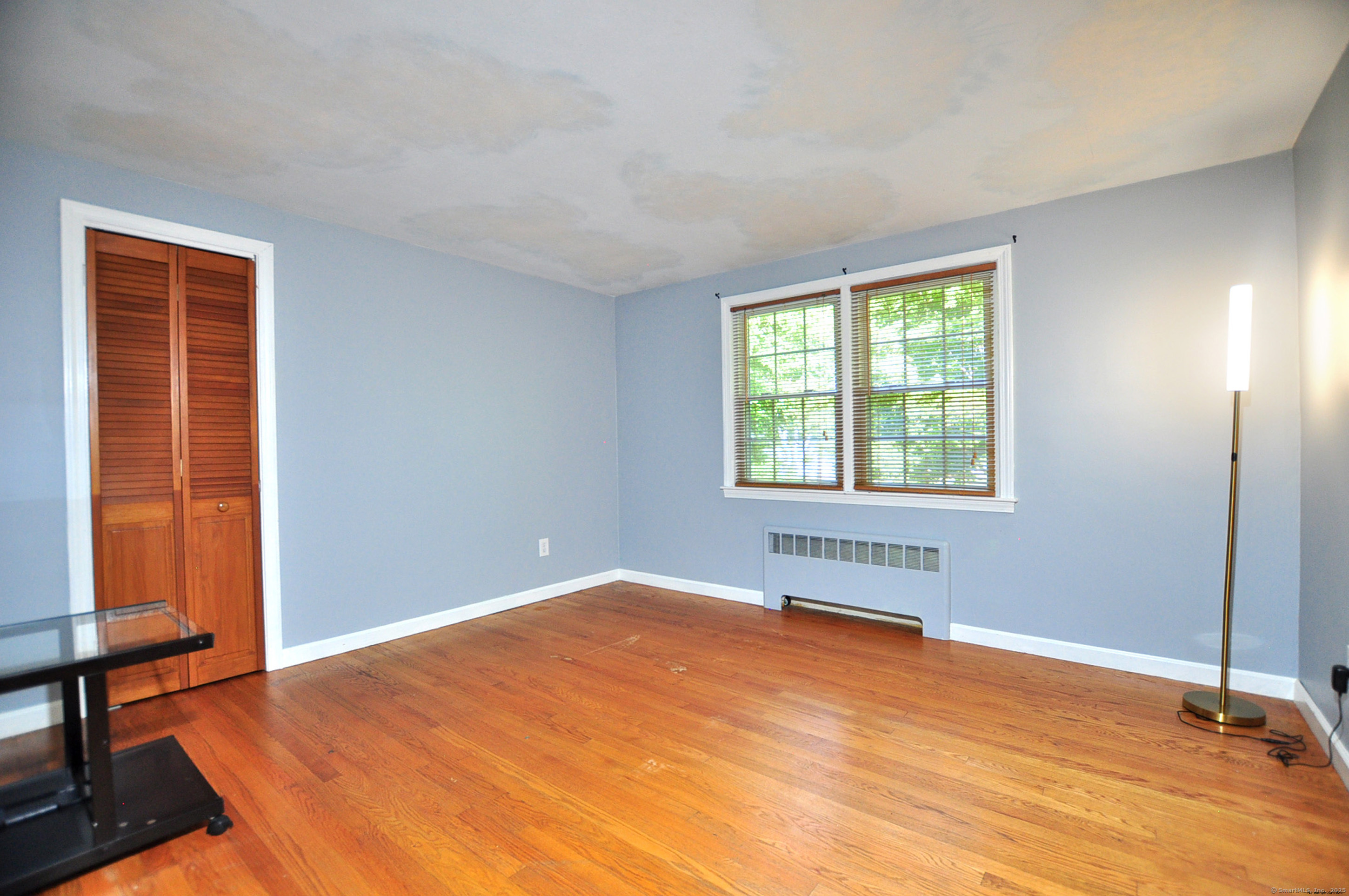 10 Foothills Way Bloomfield CT 06002