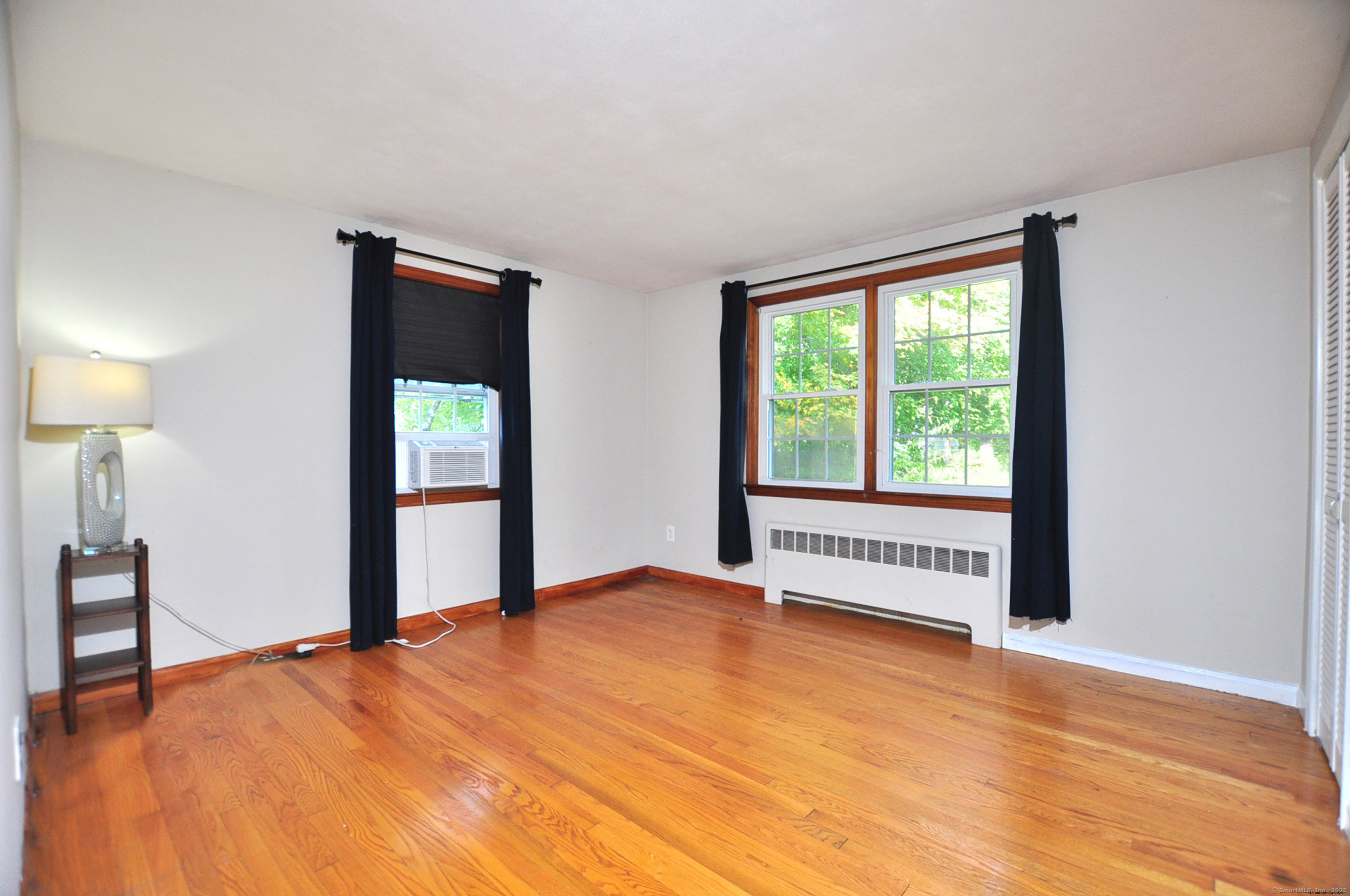 10 Foothills Way Bloomfield CT 06002