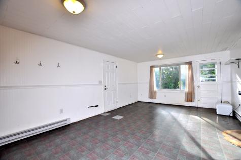 10 Foothills Way Bloomfield CT 06002