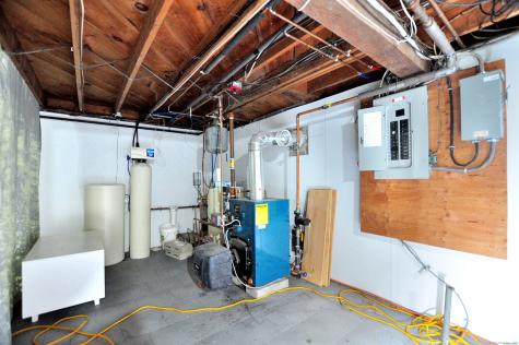 10 Foothills Way Bloomfield CT 06002