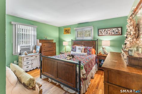 34 Pilgrim Trail Woodbury CT 06798