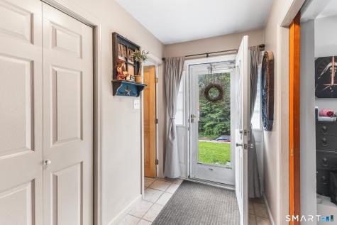 34 Pilgrim Trail Woodbury CT 06798