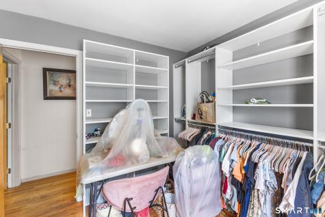 34 Pilgrim Trail Woodbury CT 06798