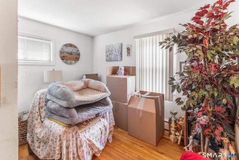 34 Pilgrim Trail Woodbury CT 06798