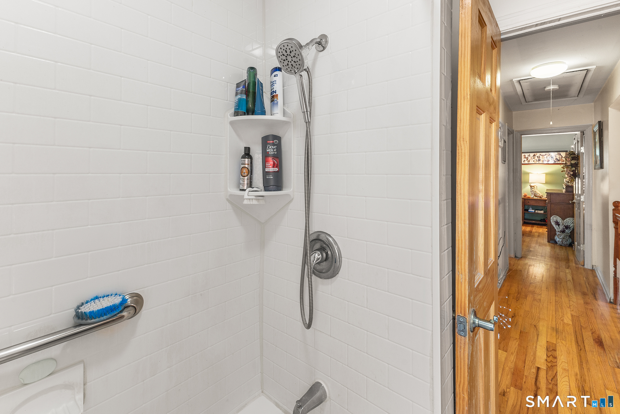 34 Pilgrim Trail Woodbury CT 06798